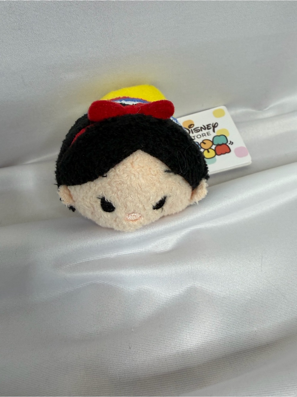 Disney Mini tsum tsum Snow White Character Plush 3.5" New With Tags